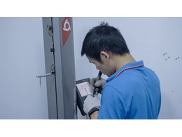 大學(xué)畢業(yè)生看好深圳CNC加工廠家